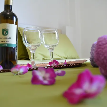 Kapri Golem (Tirana)