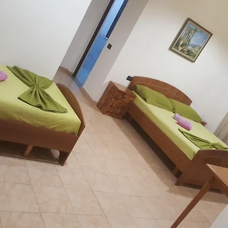 Kapri Hotel 4*