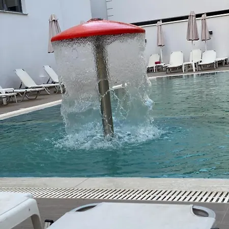 Kapri Ξενοδοχείο Golem (Tirana)