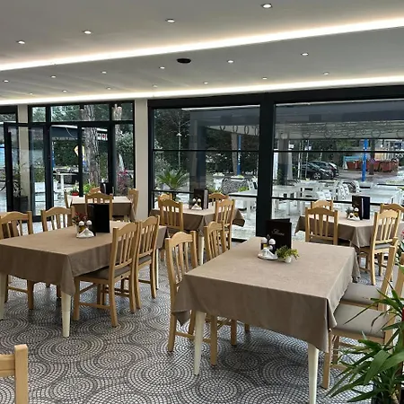 Hotel Kapri Golem (Tirana)